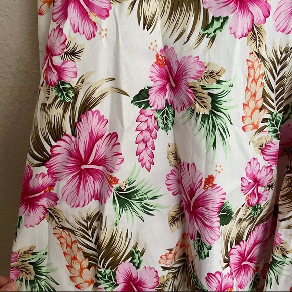 NWT Tropical Lace Dress 🌺 - Picture 2 of 9